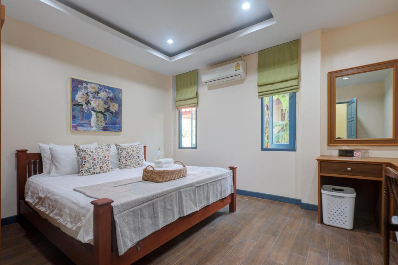 度假居 Baan Patcharintorn Samui 查汶海滩
