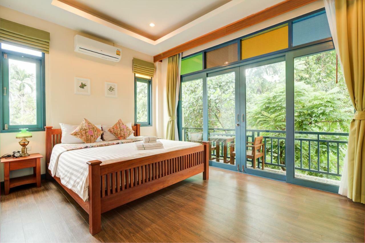 度假居 Baan Patcharintorn Samui 查汶海滩